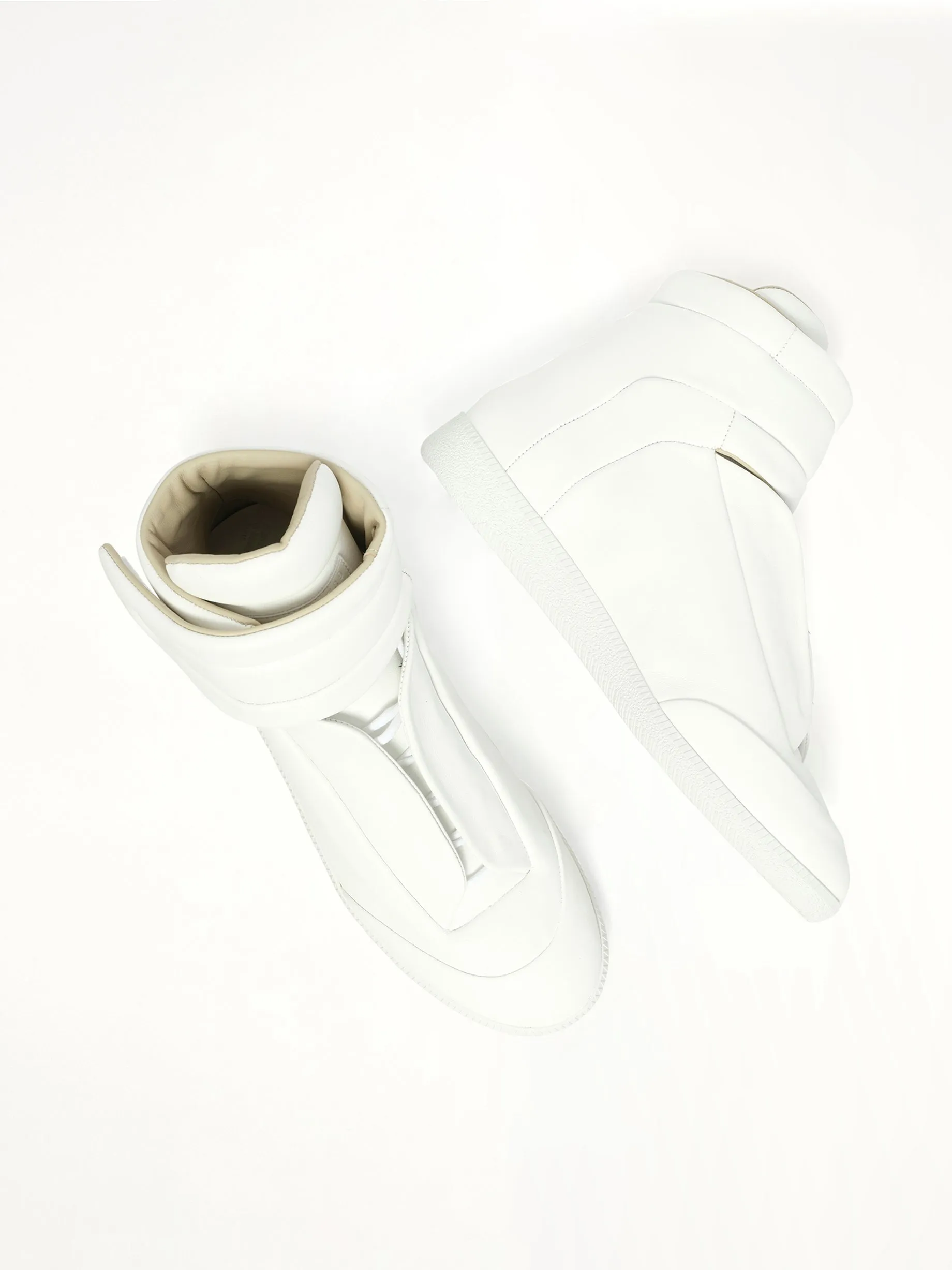 Future Mid-Top Sneaker in White sold by MARAIS product image thumbnail 4