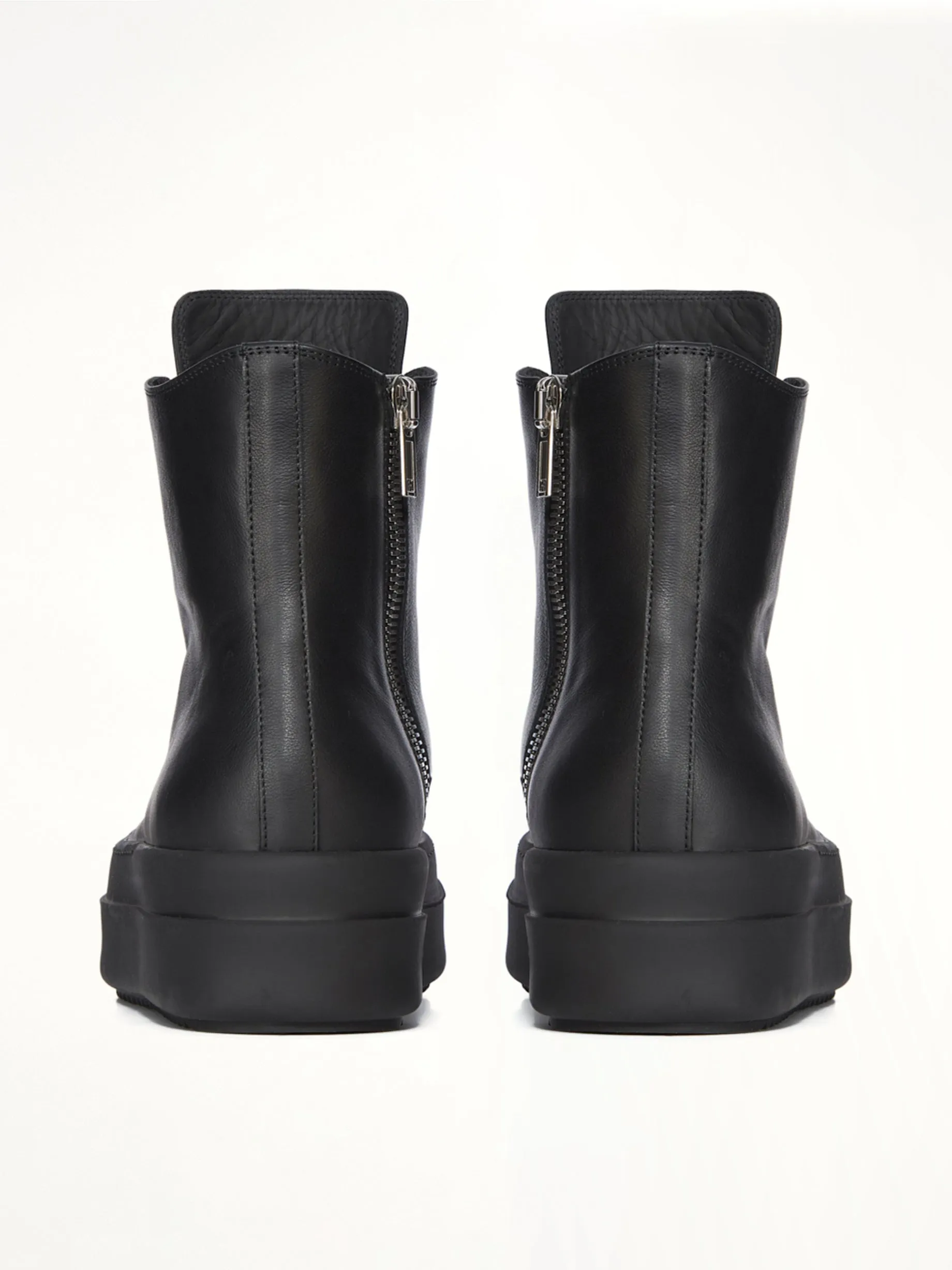 Megabumper Sneaker in Black sold by MARAIS product image thumbnail 2