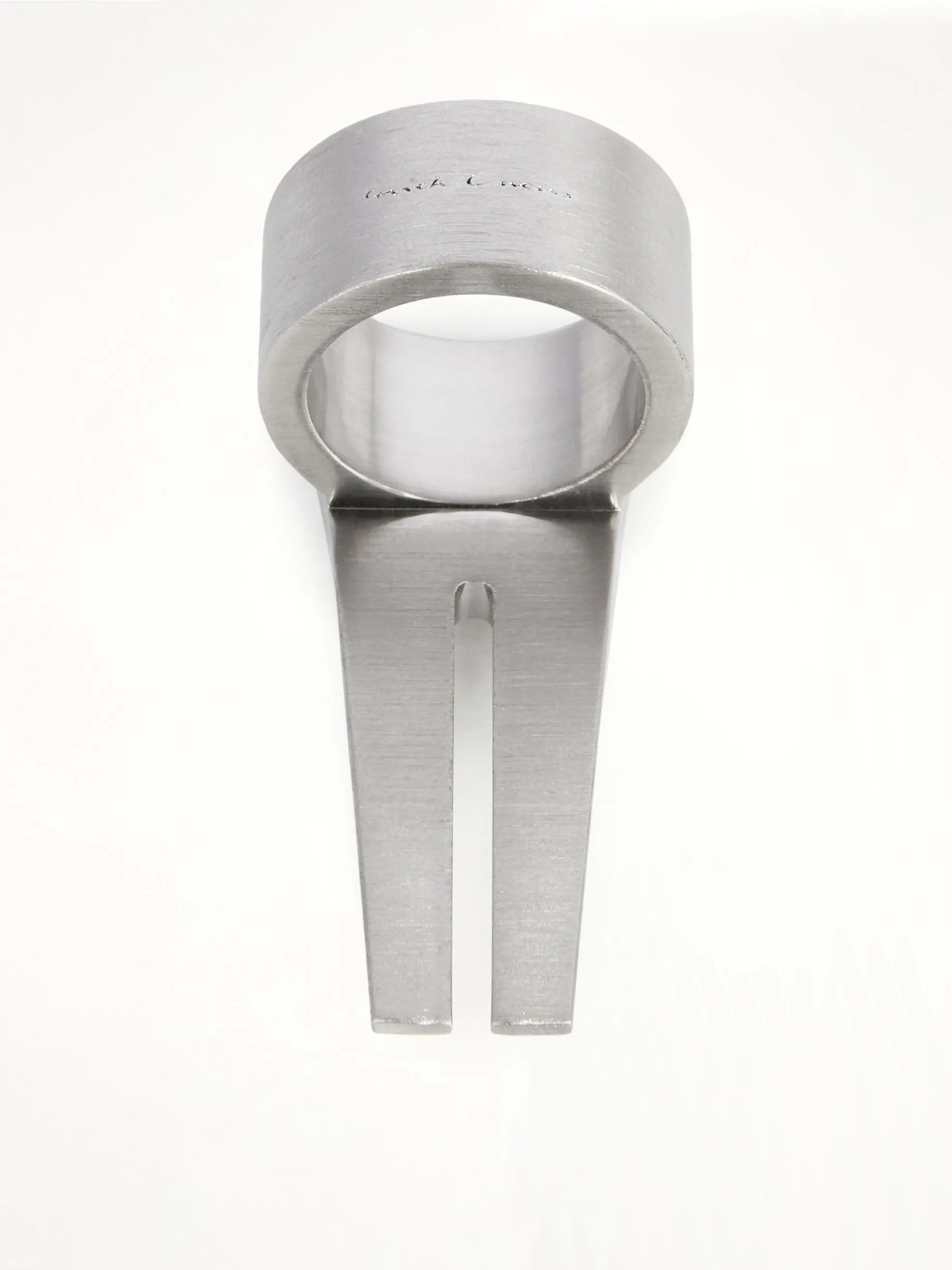 Open Trunk Ring in Silver sold by MARAIS product image thumbnail 4