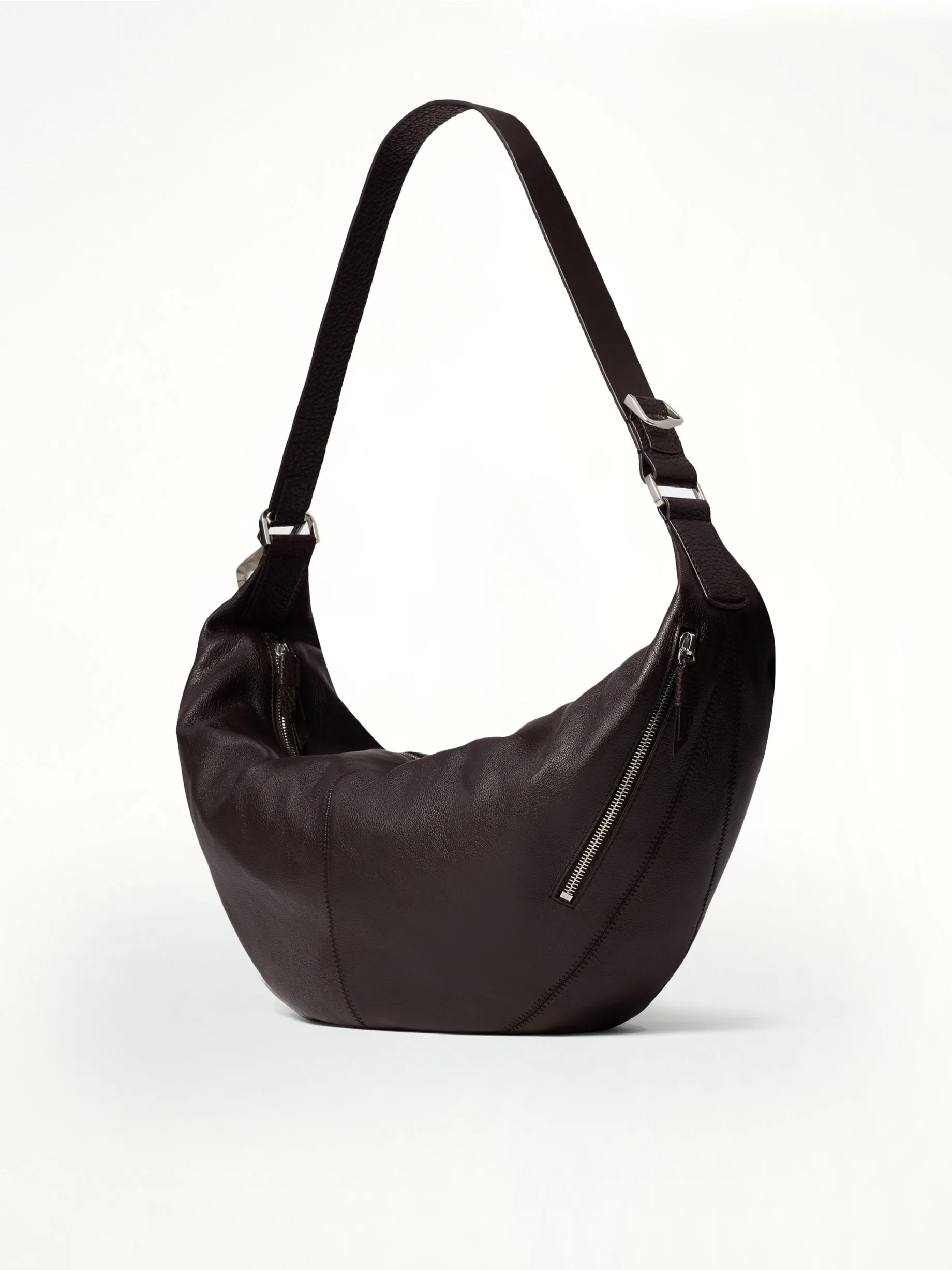 Quiver Clip Bag in Dark Chocolate sold by MARAIS product image thumbnail 2