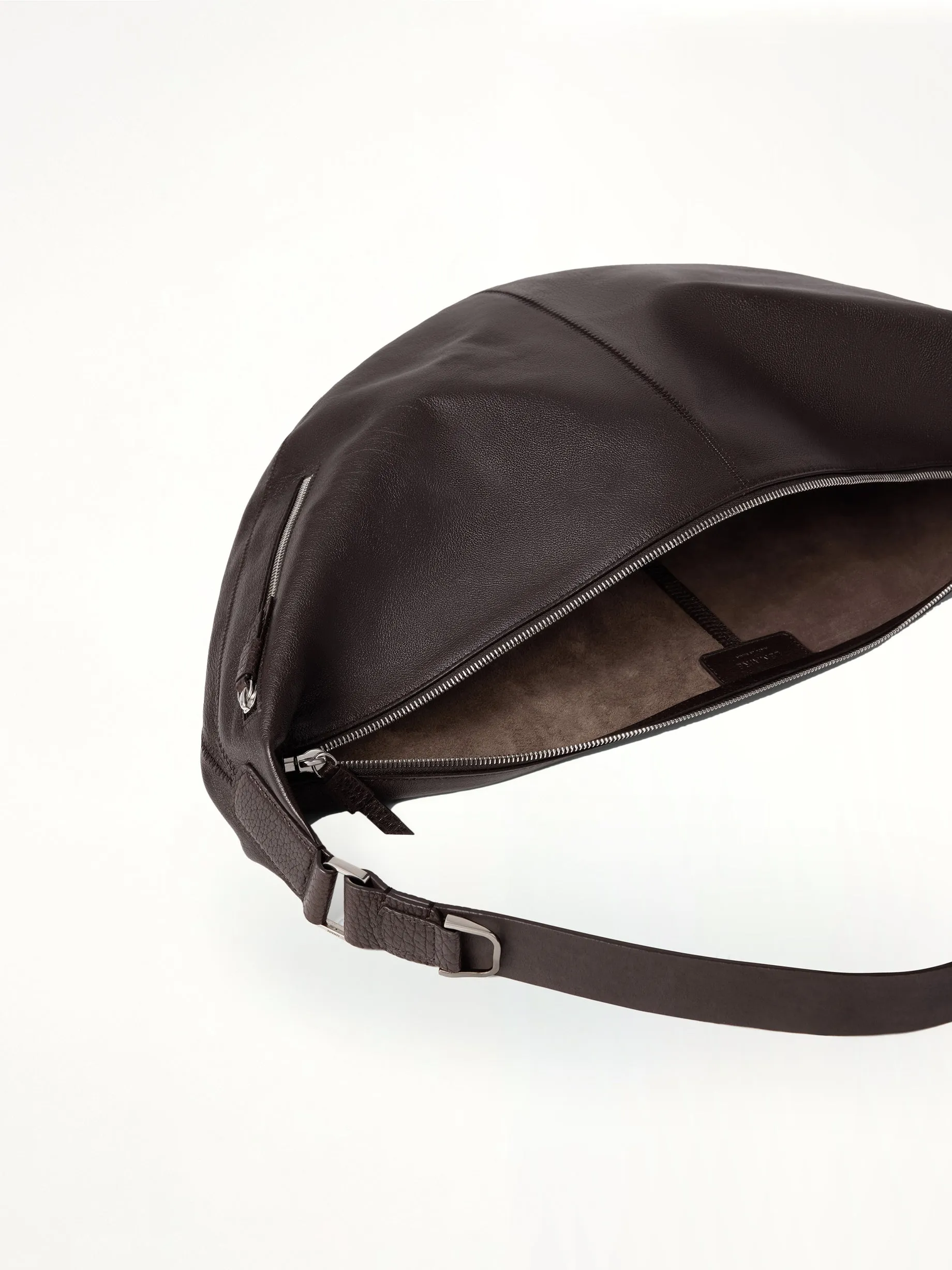 Quiver Clip Bag in Dark Chocolate sold by MARAIS product image thumbnail 5