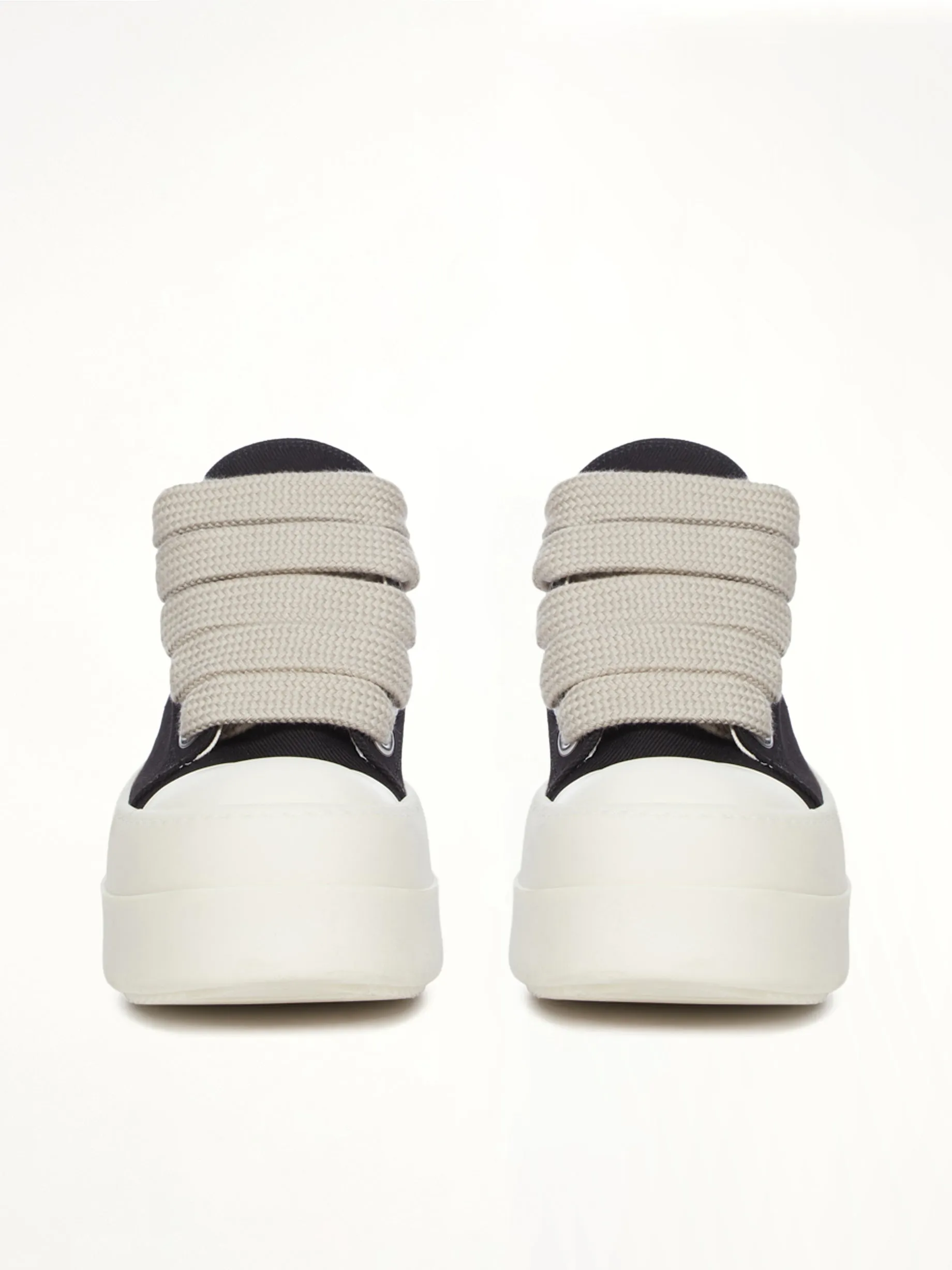 Mega Bumper Jumbolace Low Sneaks in Black/Milk sold by MARAIS product image thumbnail 3