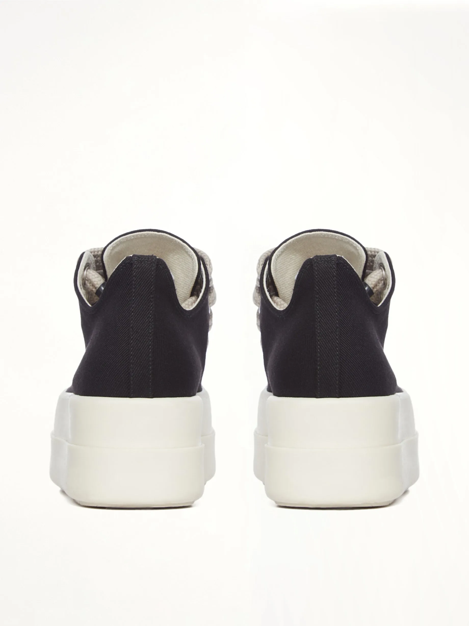 Mega Bumper Jumbolace Low Sneaks in Black/Milk sold by MARAIS product image thumbnail 5