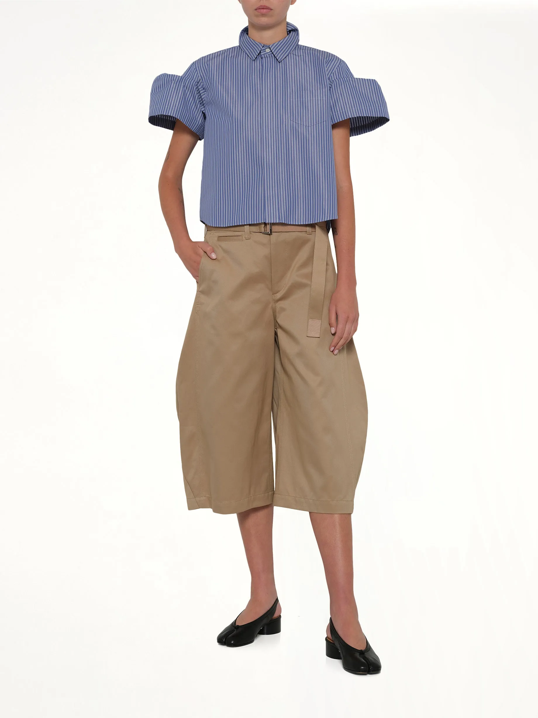 Cotton Chino Barrel Bermuda Shorts in Beige sold by MARAIS product image thumbnail 4