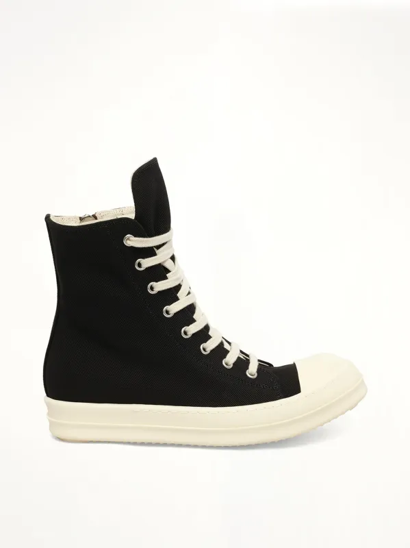 Sneaks in Black/Milk made by Rick Owens