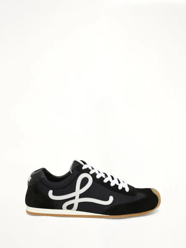 Ballet Runner 2.0 in Black/White sold by MARAIS
