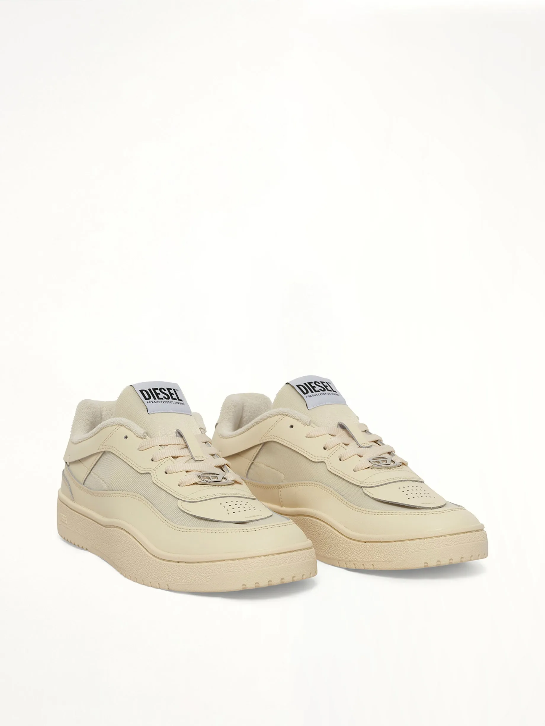 S-OVAL Skate Low Sneaker in White sold by MARAIS product image thumbnail 2