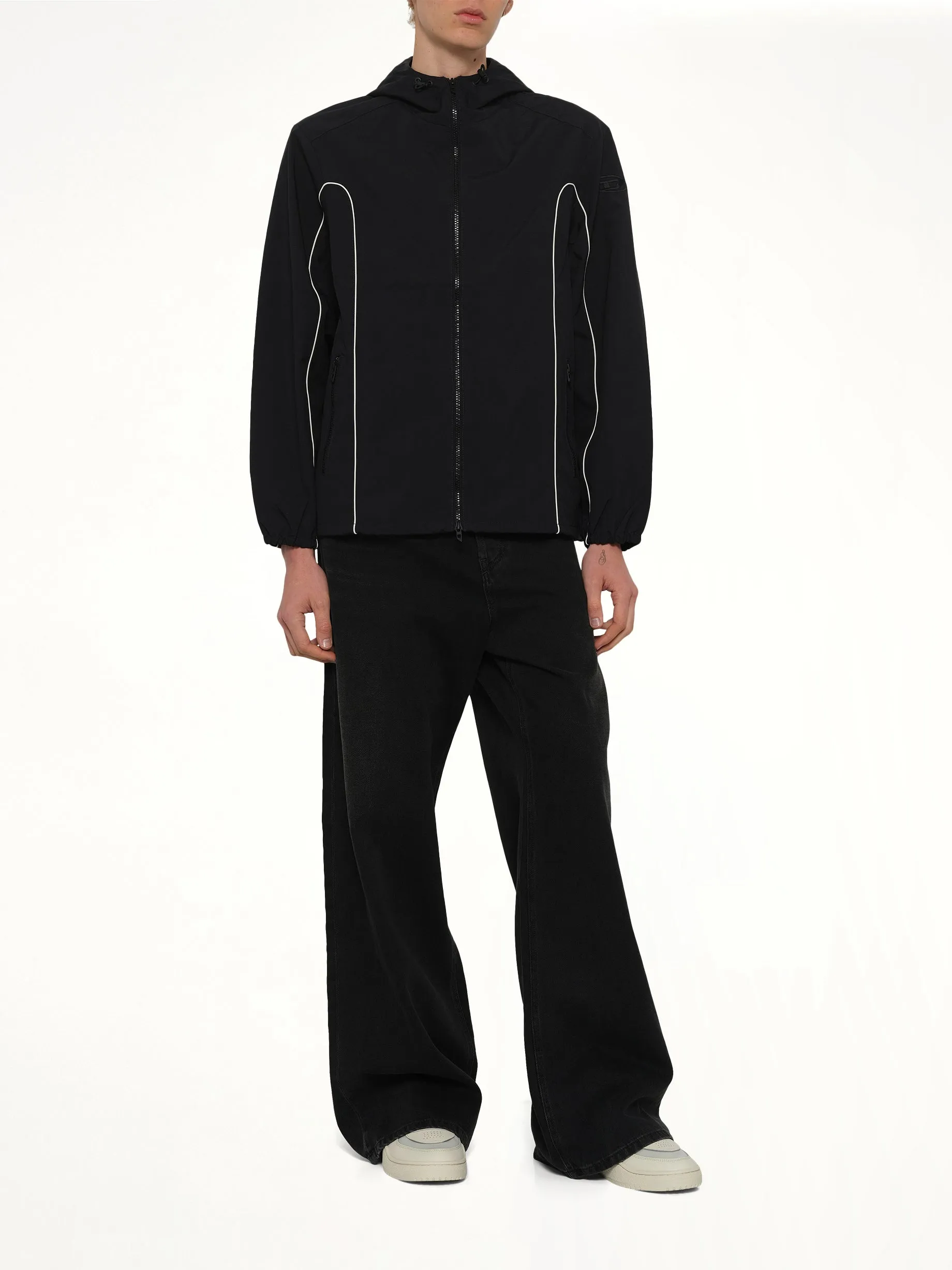 J-HIVES-WRD Jacket in Black sold by MARAIS product image thumbnail 4