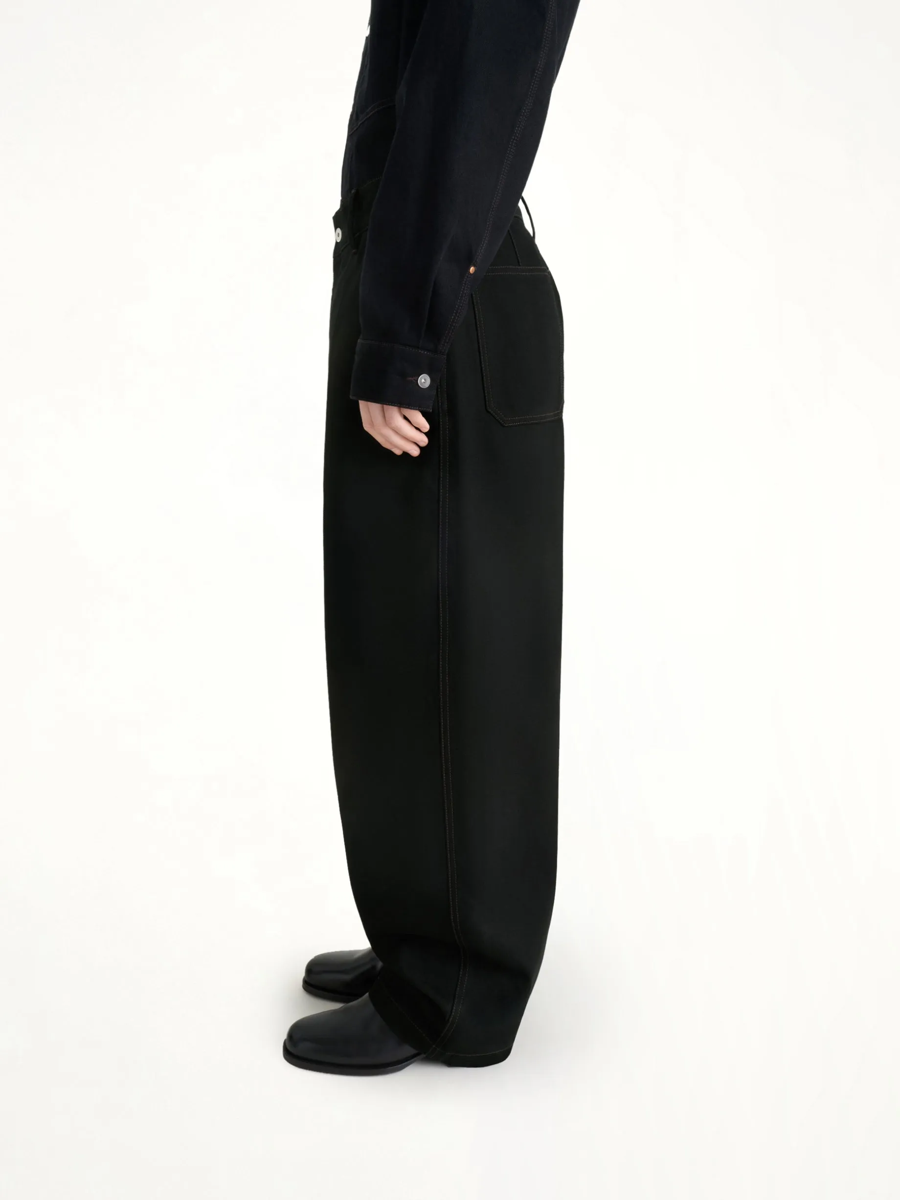 Maxi Barrel Workwear Pants in Black sold by MARAIS product image thumbnail 3