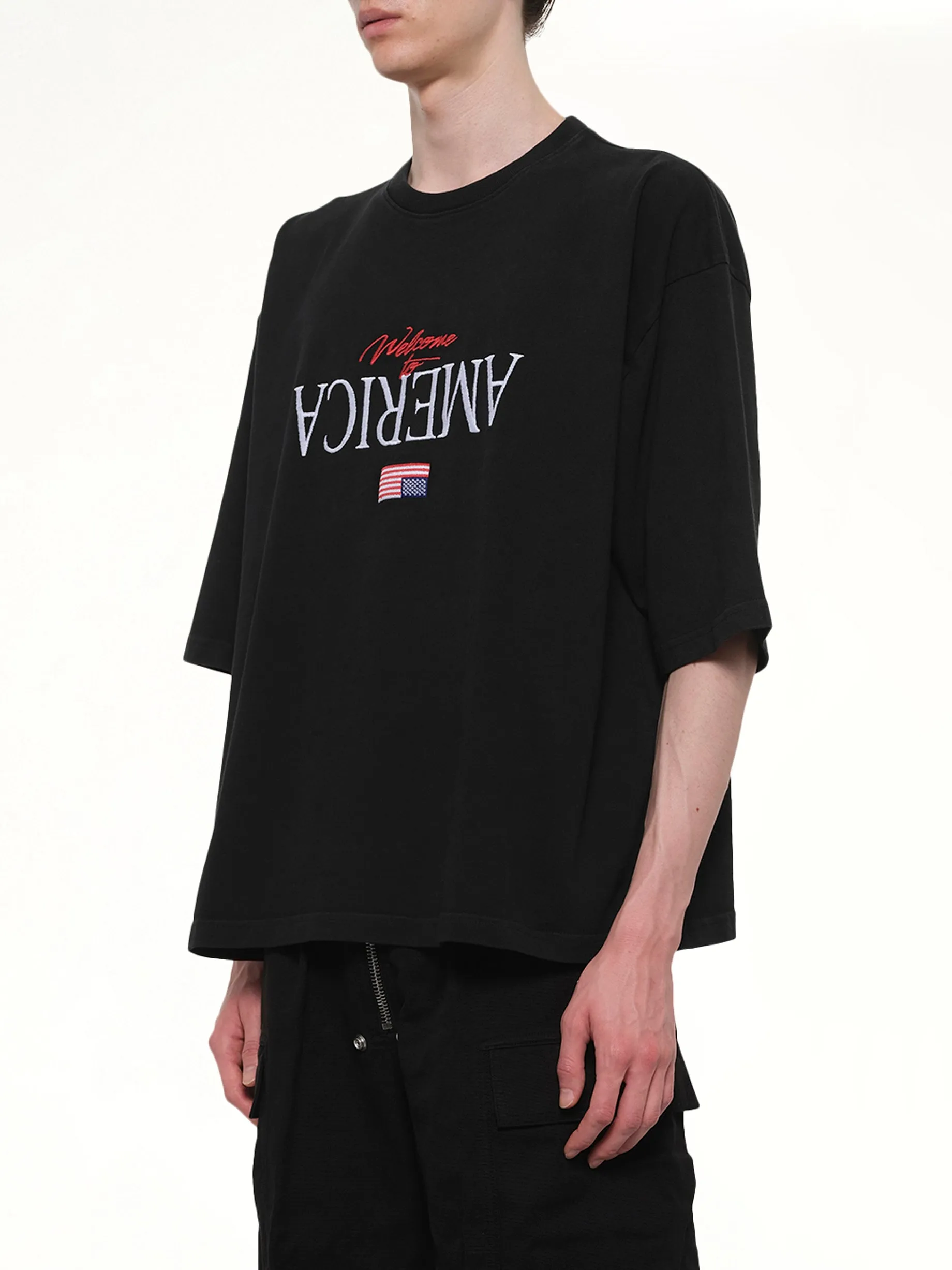 Welcome To America Buffalo T-Shirt in Black sold by MARAIS product image thumbnail 3