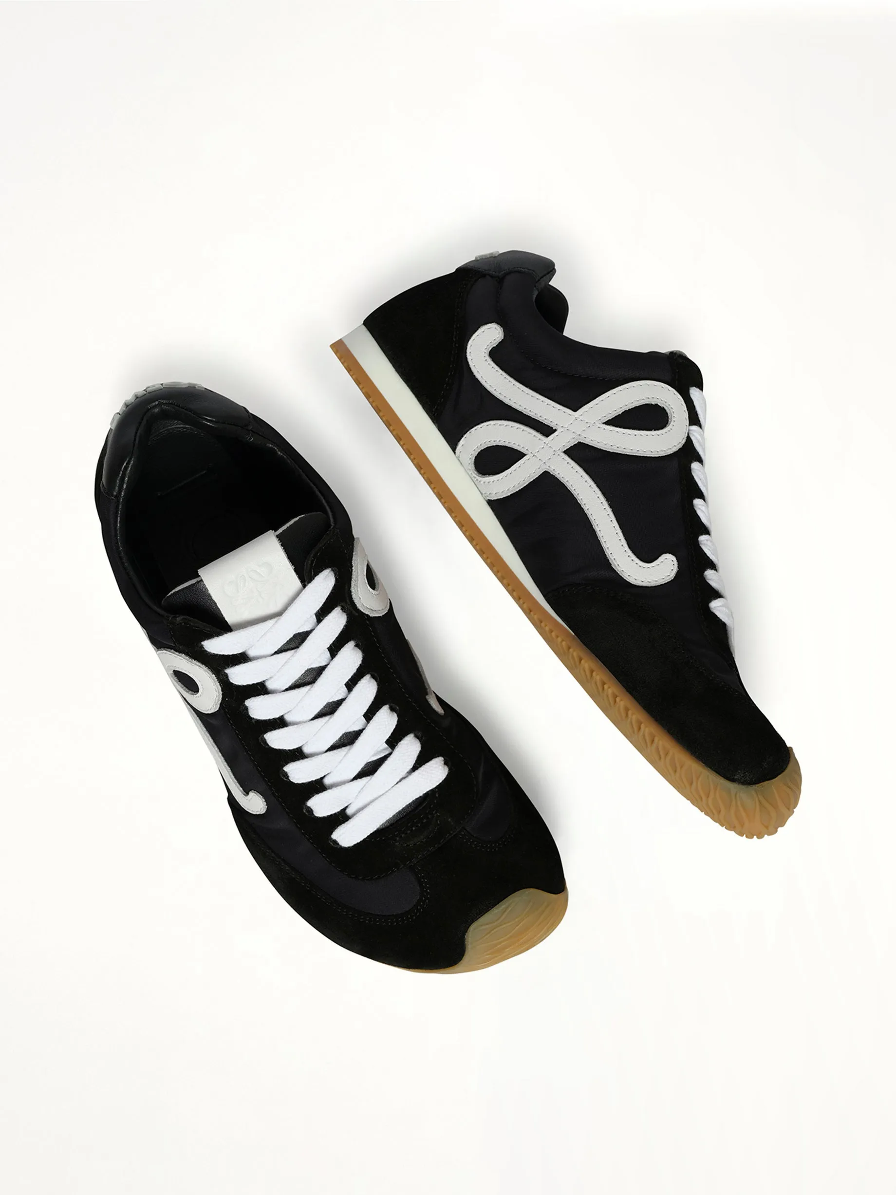 Ballet Runner 2.0 in Black/White sold by MARAIS product image thumbnail 4
