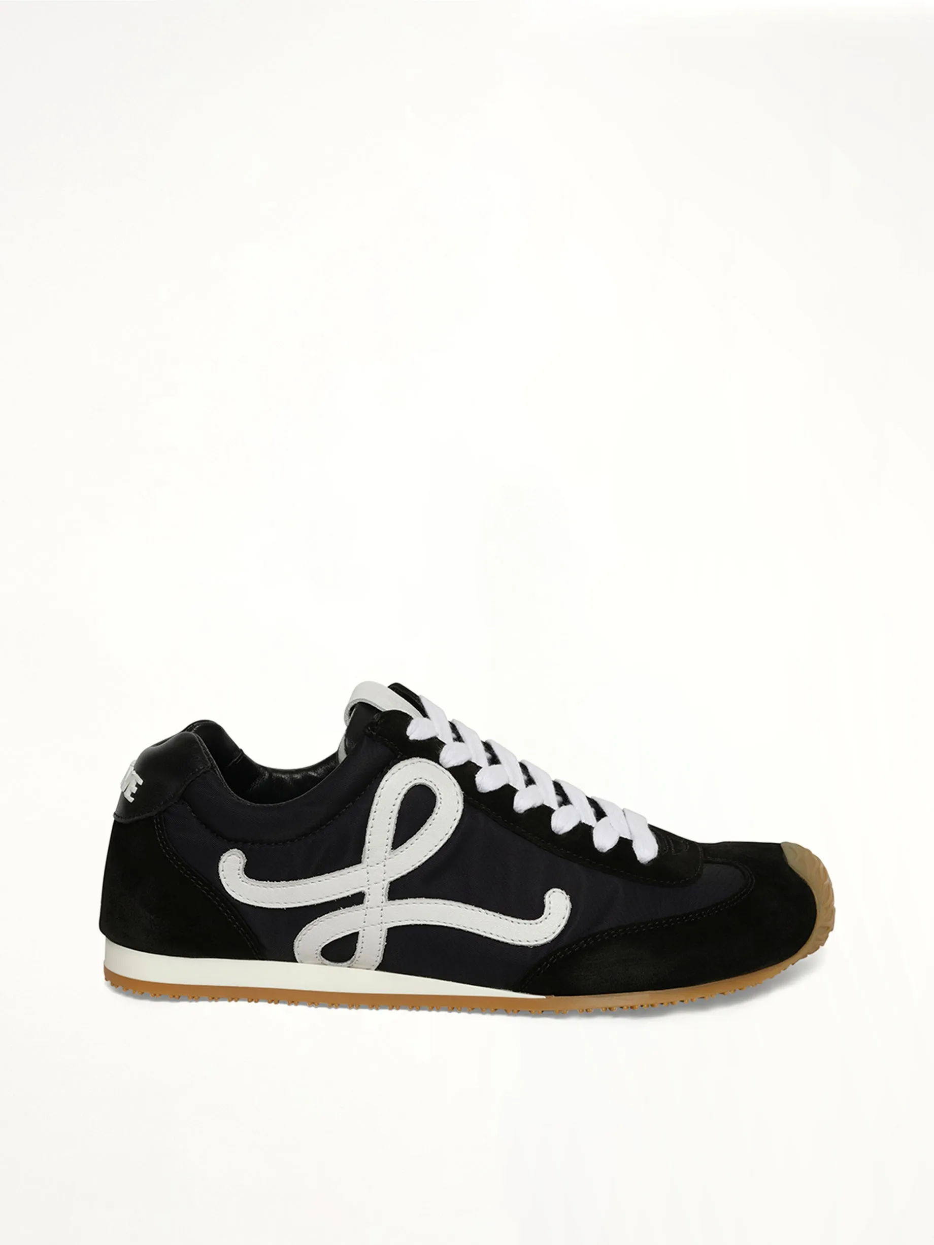 Ballet Runner 2.0 in Black/White sold by MARAIS