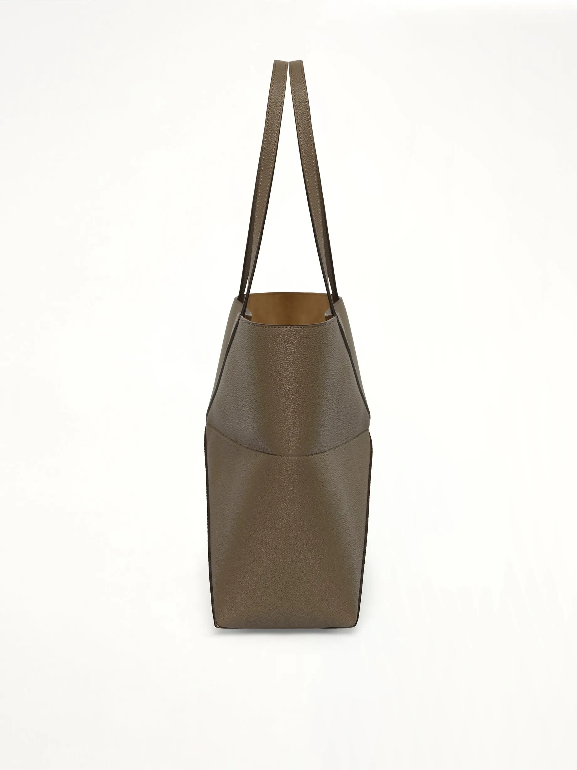 Puzzle Fold Tote Horizontal M in Taupe sold by MARAIS product image thumbnail 3