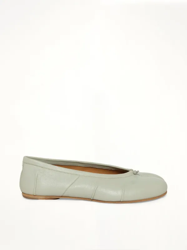 Tabi Ballerina New in Alabaster made by Maison Margiela