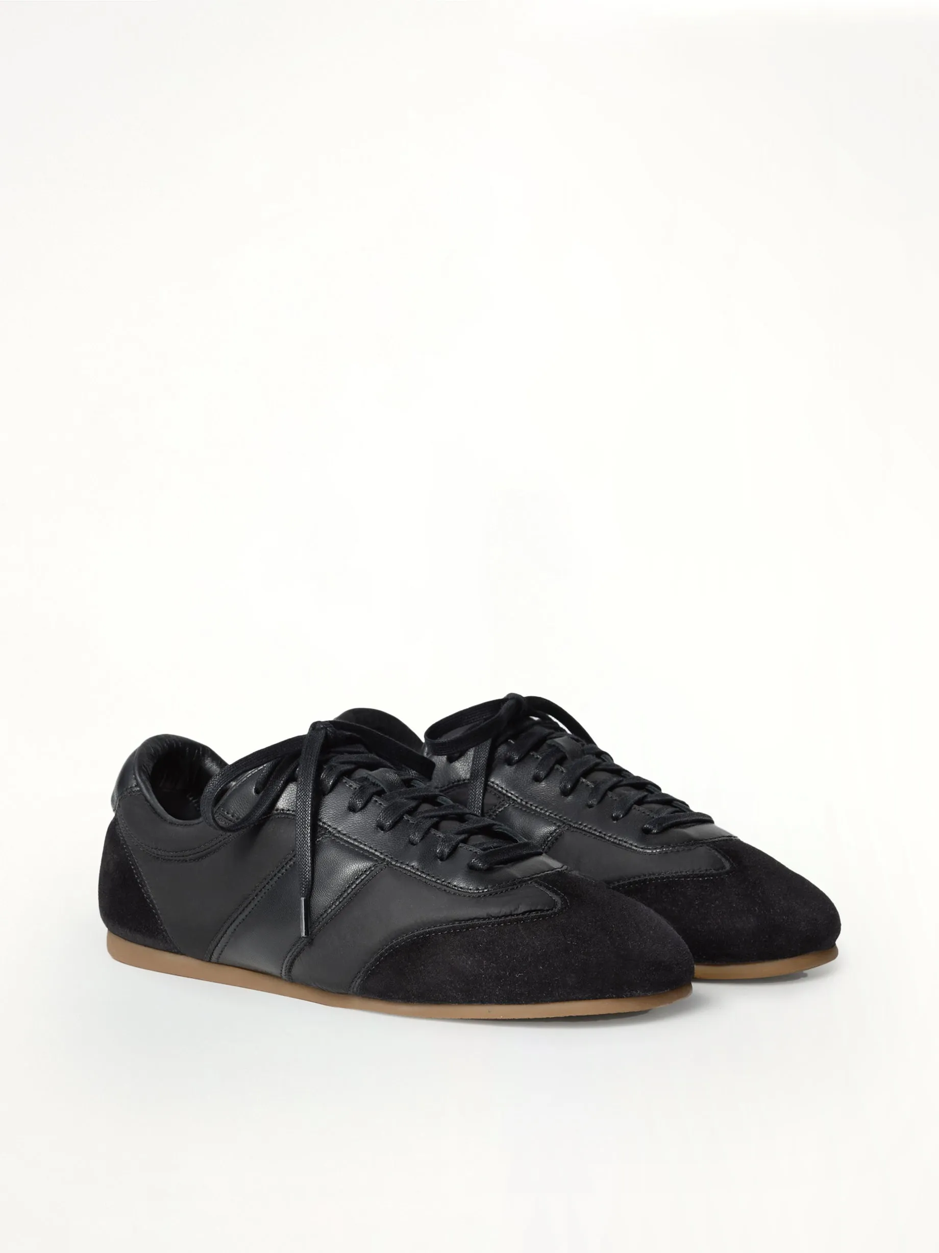 Soft Runner in Black sold by MARAIS product image thumbnail 2