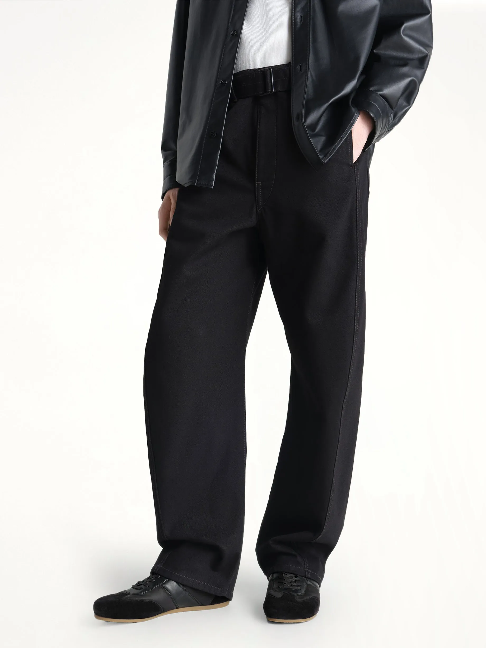 Soft Runner in Black sold by MARAIS product image thumbnail 4