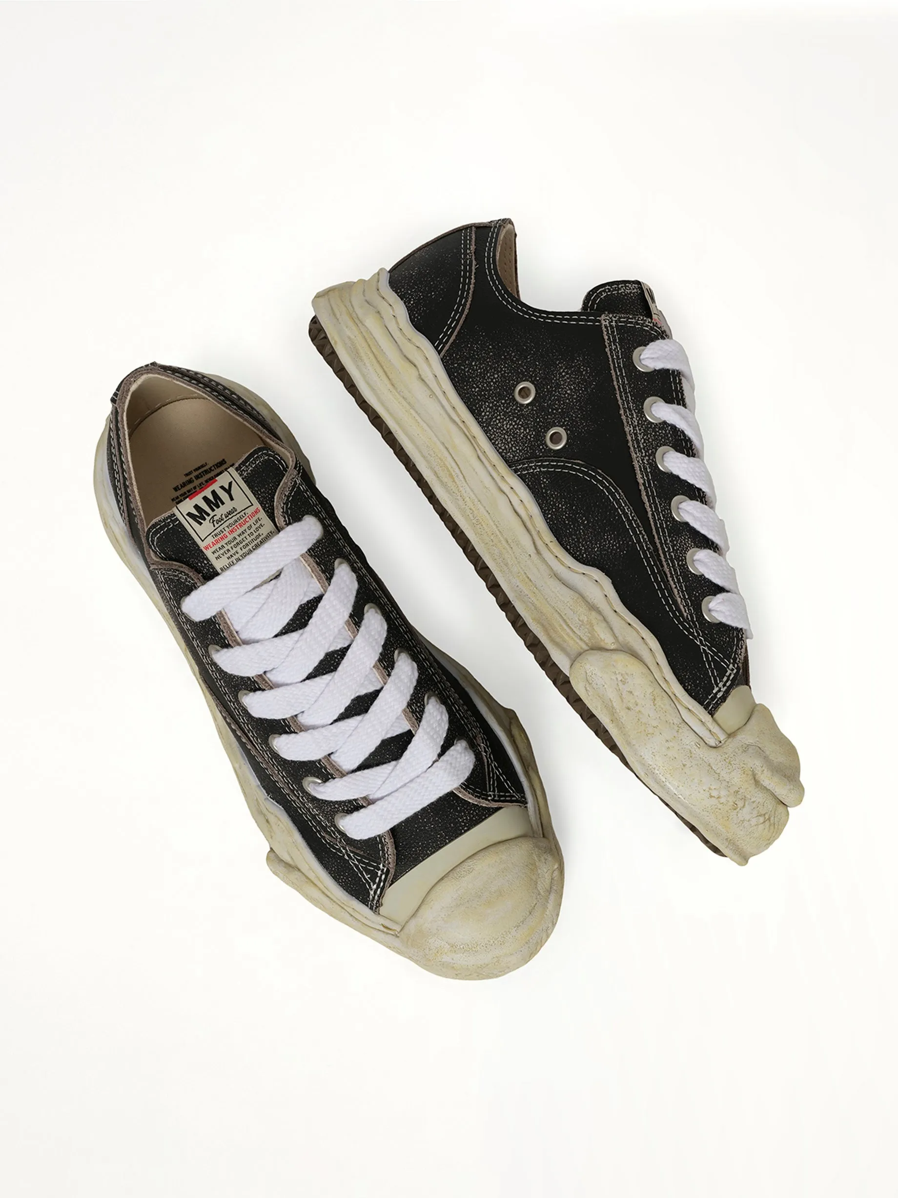 Hank OG Shrink Leather Sneaker in Black sold by MARAIS product image thumbnail 4