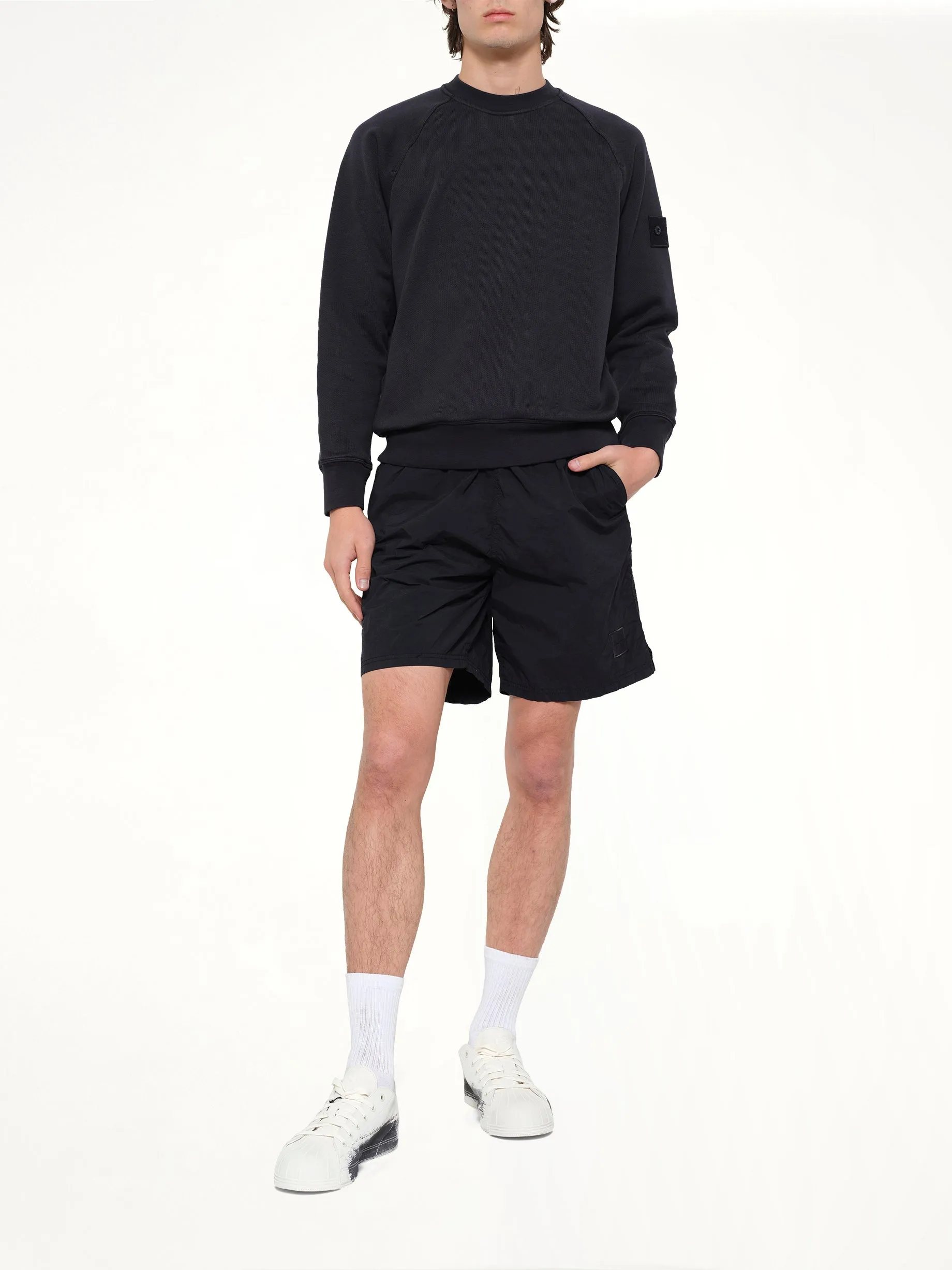 B100006 Shorts in Navy Blue sold by MARAIS product image thumbnail 4