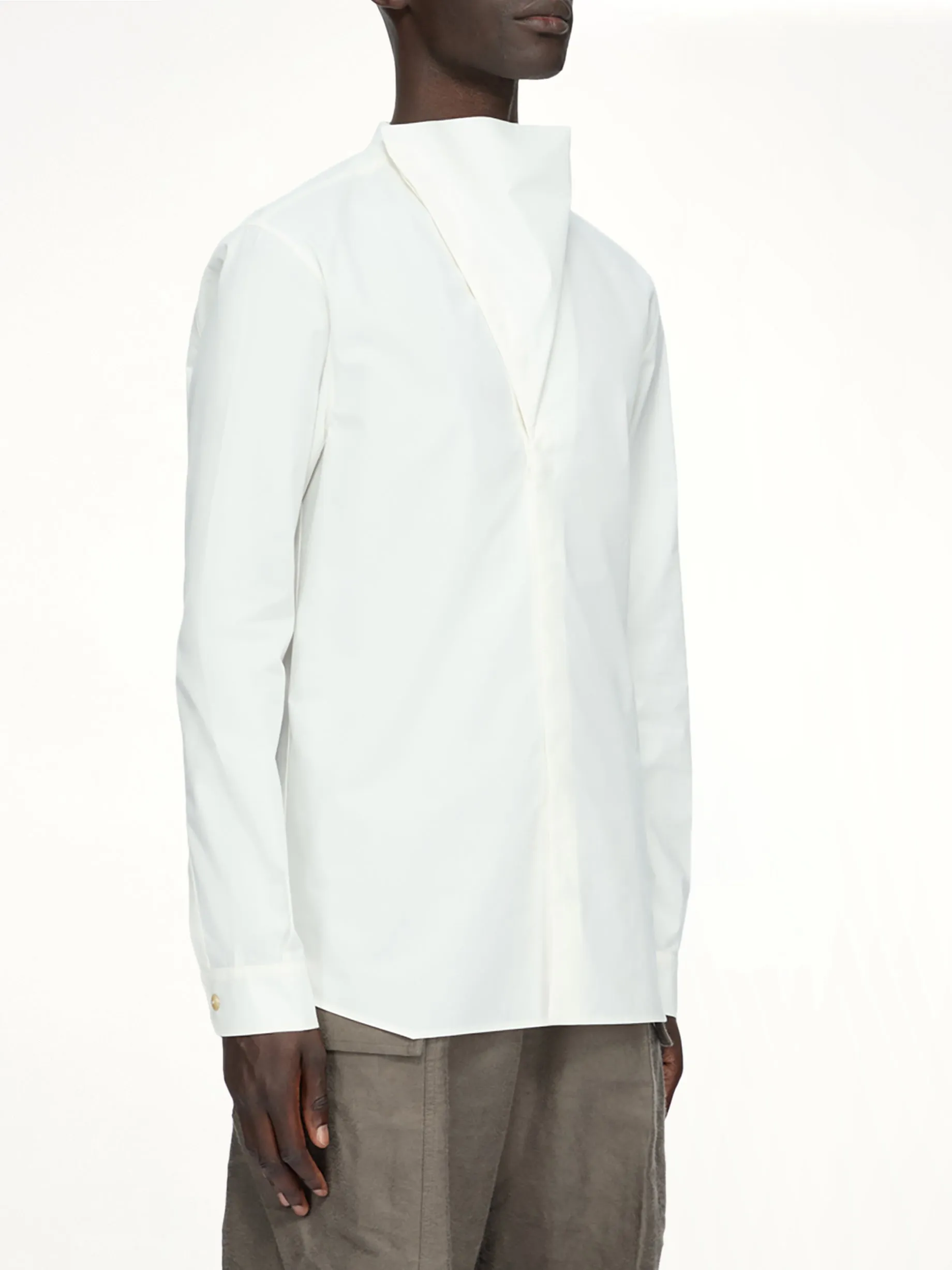 Cotton Poplin Island Shirt in Milk sold by MARAIS product image thumbnail 2