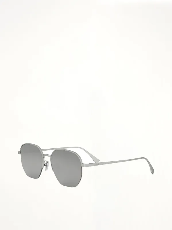 Fendi FE40004U 5517C Metal Sunglasess in Silver/Grey made by Fendi