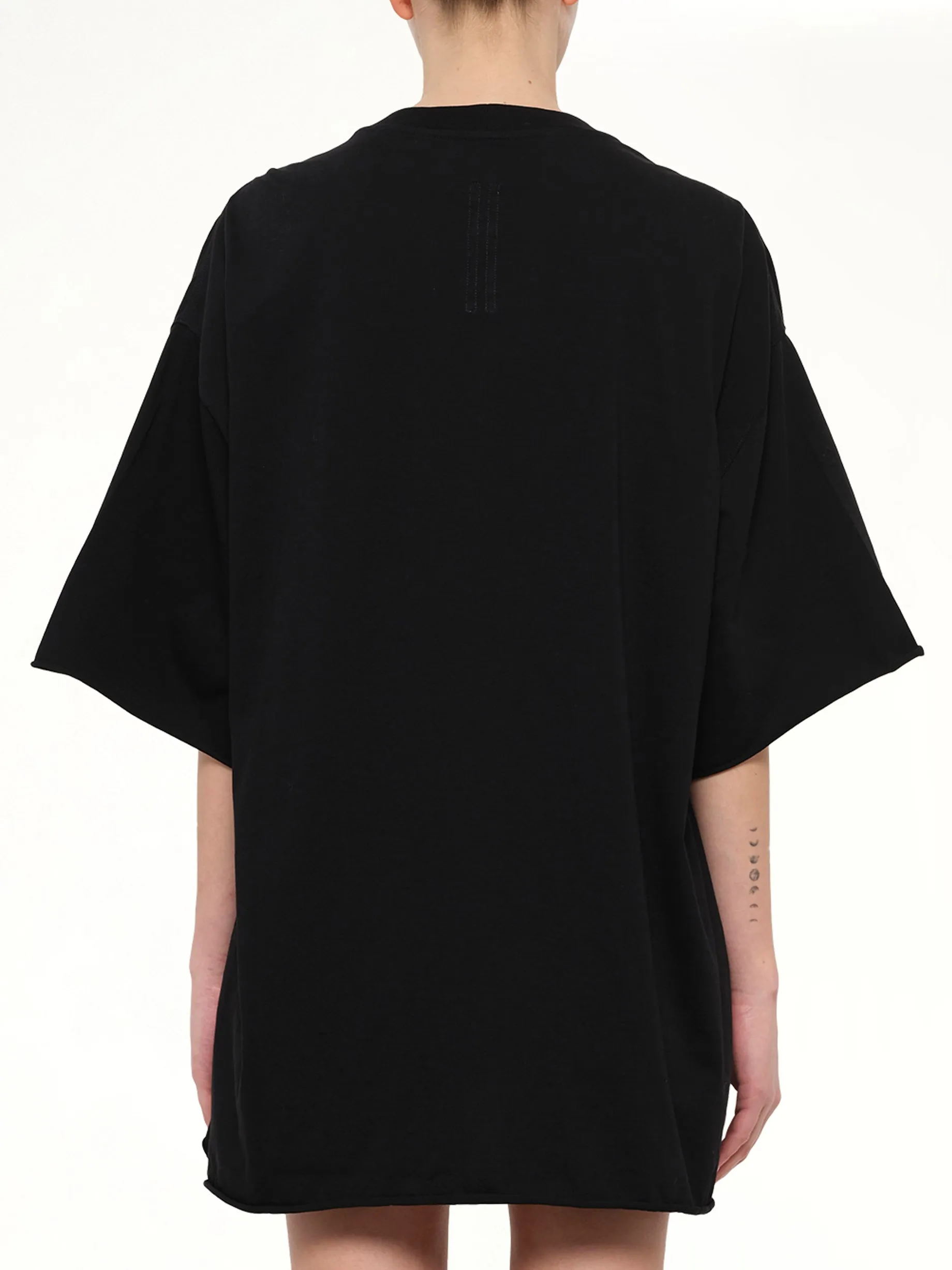 Tommy T-Shirt in Black sold by MARAIS product image thumbnail 5