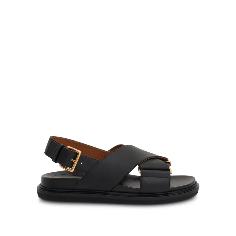 Fussbett Crisscross Sandal in Black sold by MARAIS