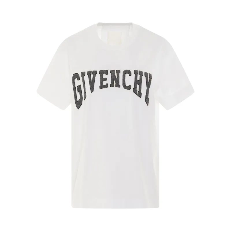 College Logo Print T-Shirt in White made by Givenchy