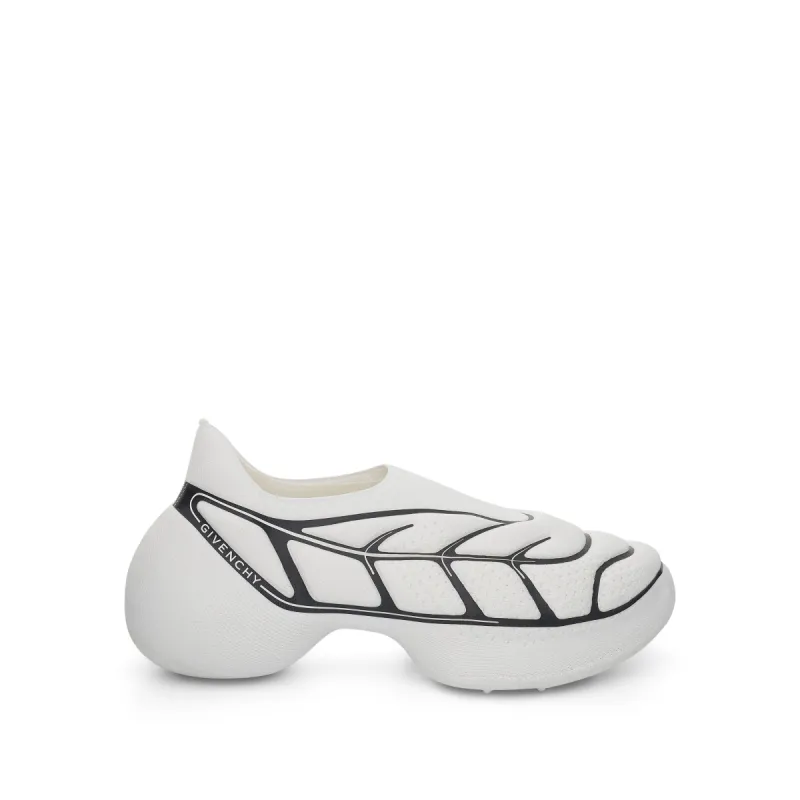 TK 360 Plus Sneaker in White/Black made by Givenchy