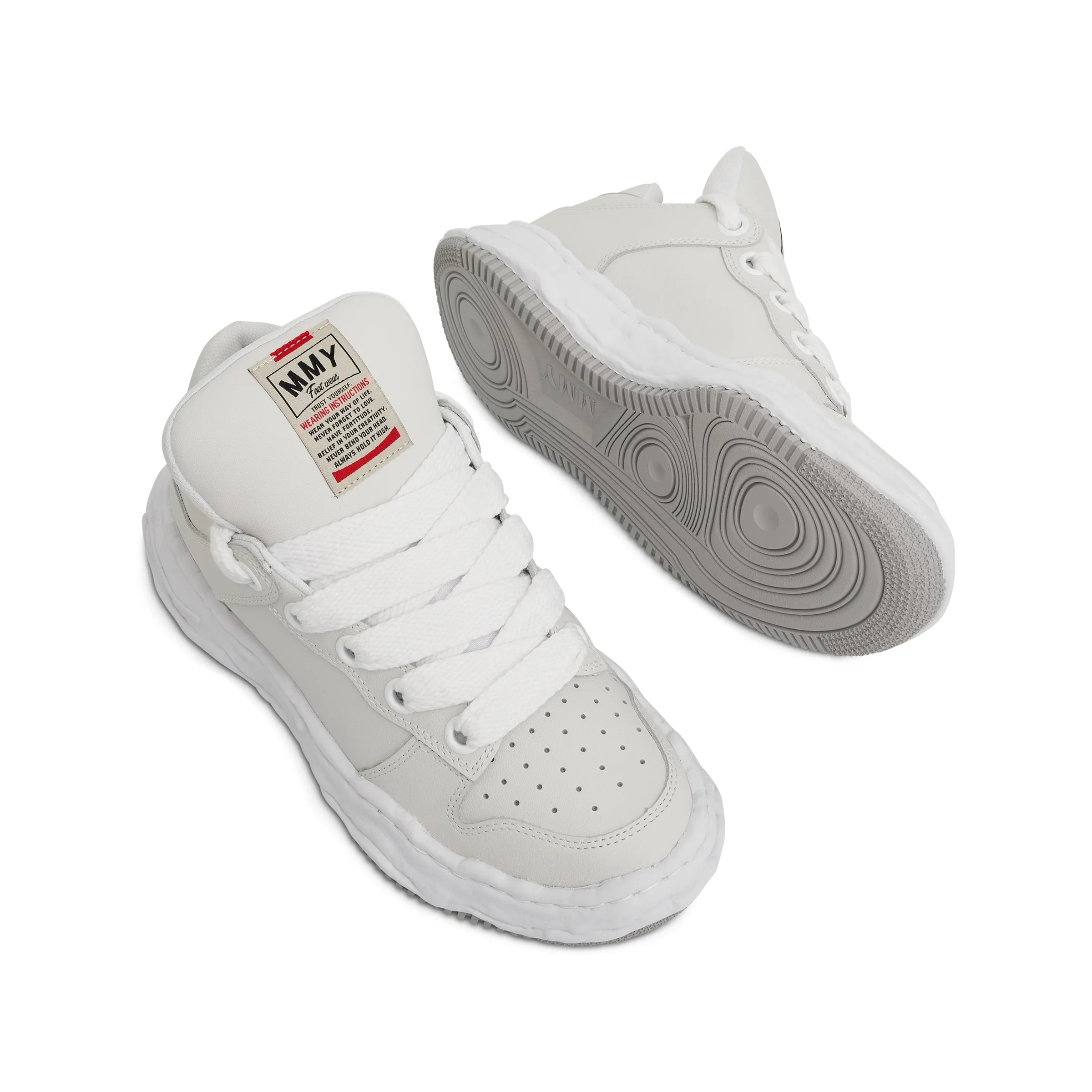 Wayne OG Puffer Sneaker in White sold by MARAIS product image thumbnail 4