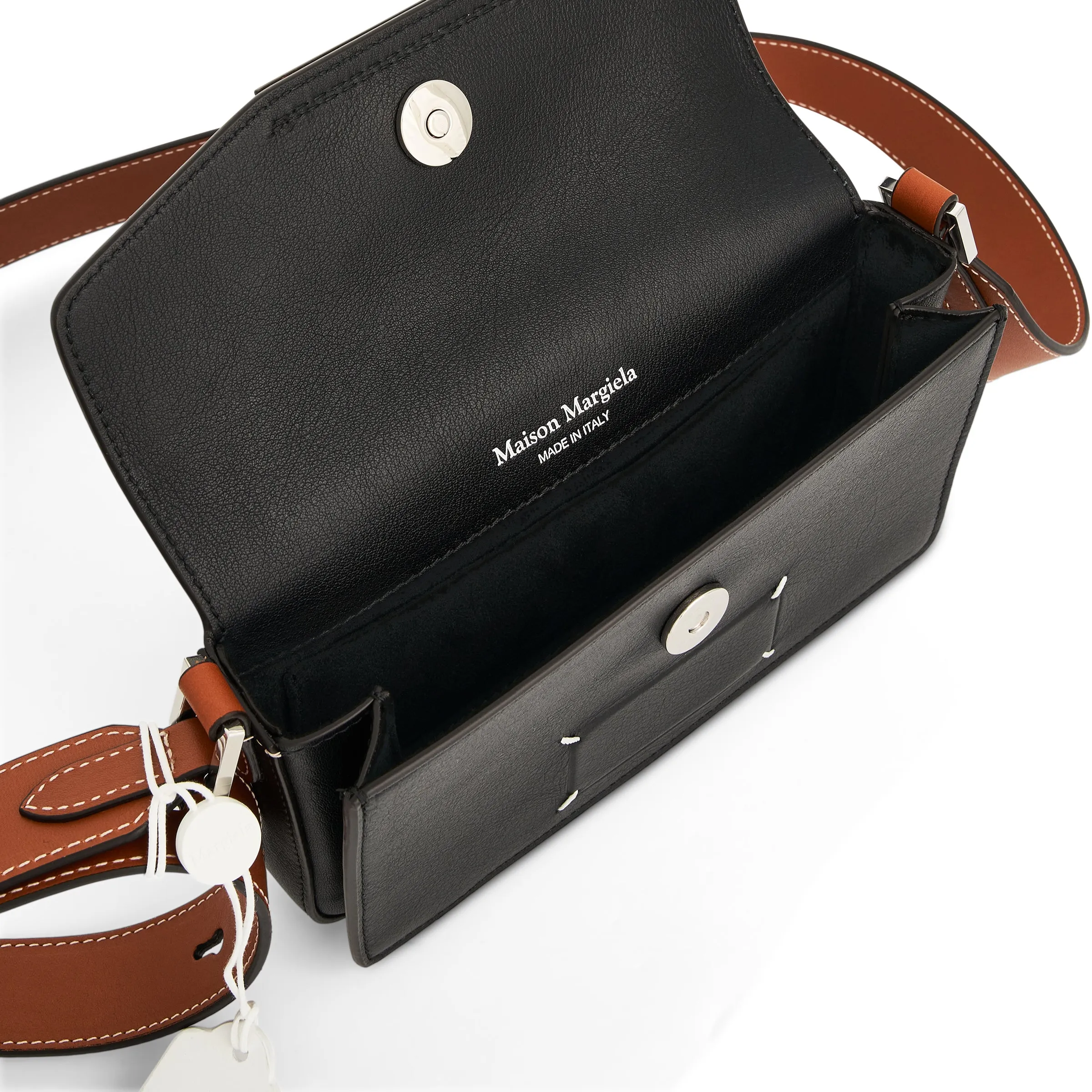 Memory of Camera Bag in Black/Tan sold by MARAIS product image thumbnail 4