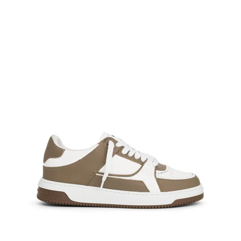 Apex Low Sneaker in Hazel/White sold by MARAIS