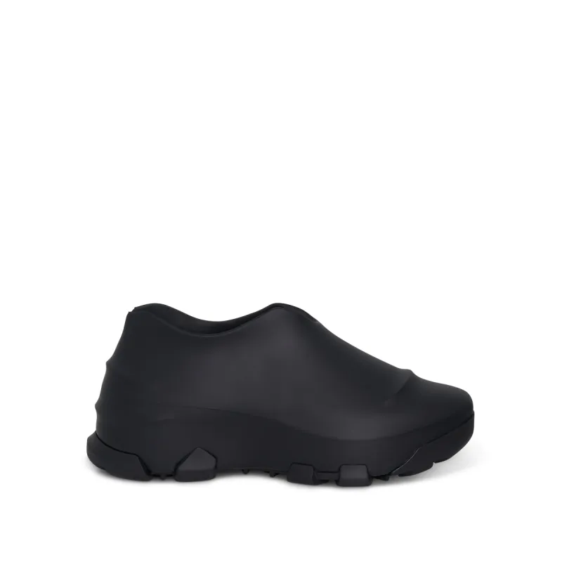 Monumental Mallow Low Sneaker in Black made by Givenchy