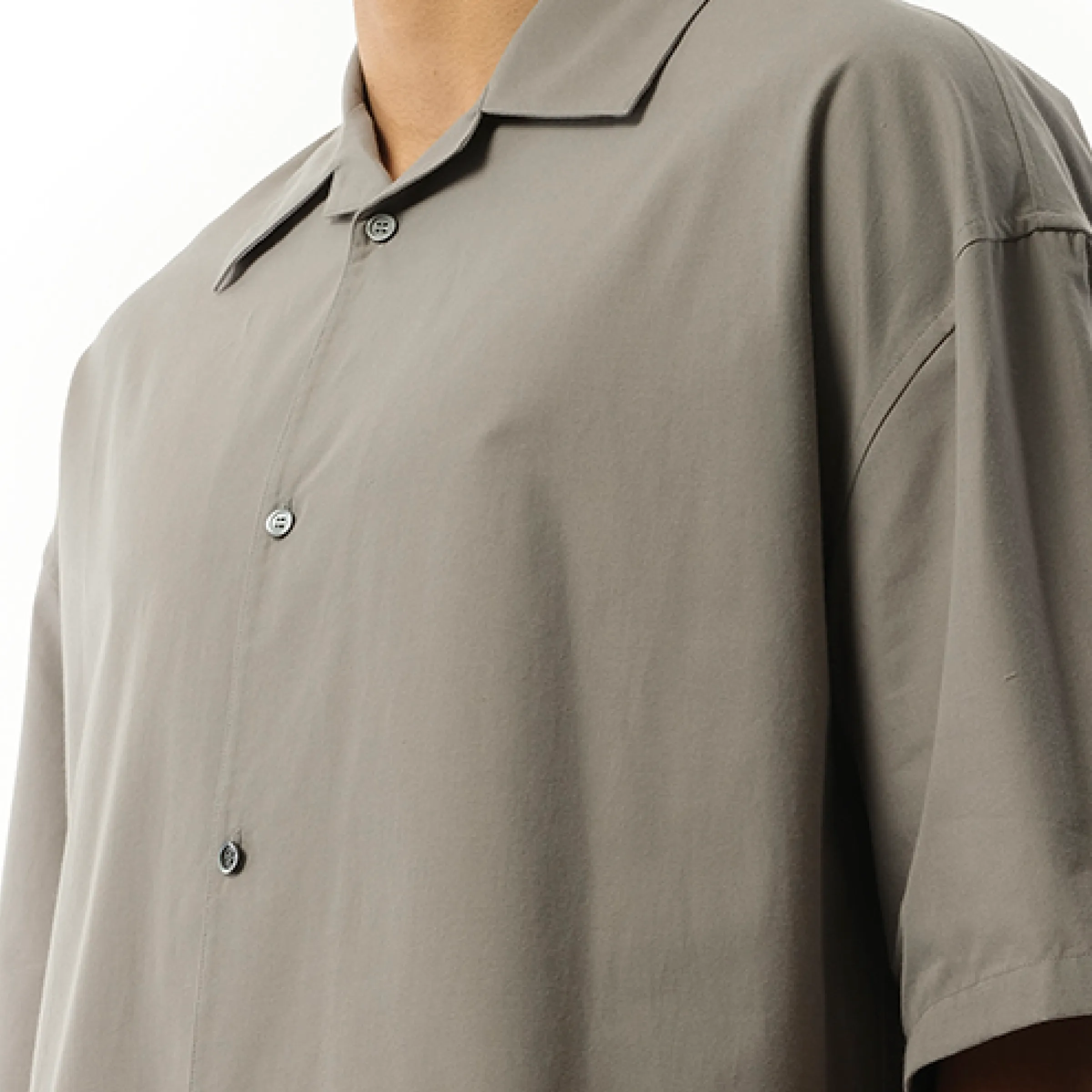 Anagram Short Sleeve Shirt in Grey sold by MARAIS product image thumbnail 3