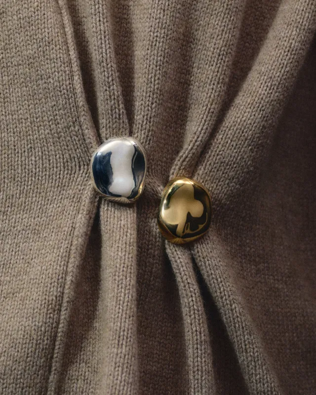 Gia Brooch made by AGMES