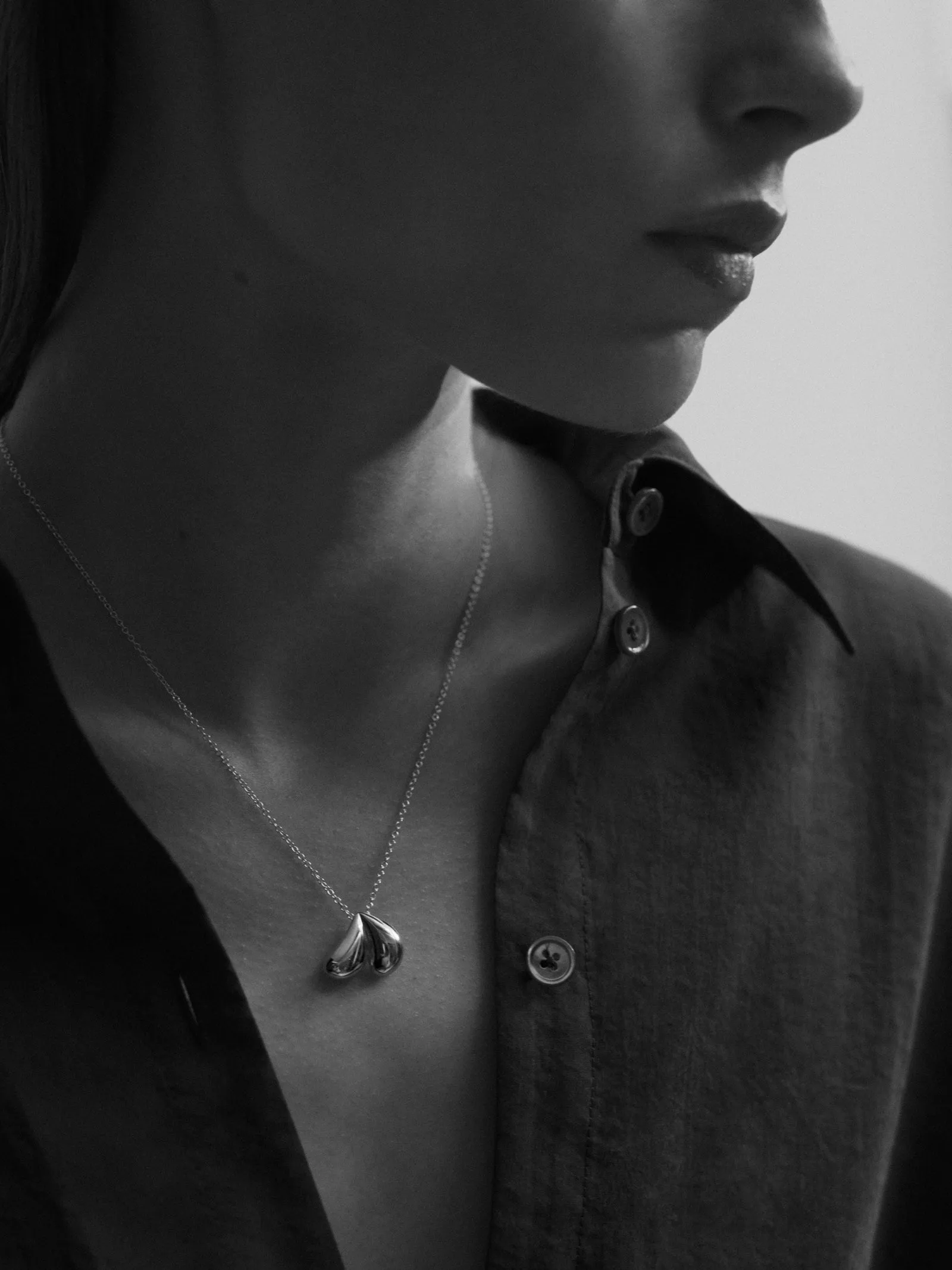 Lilla Necklace sold by AGMES product image thumbnail 2