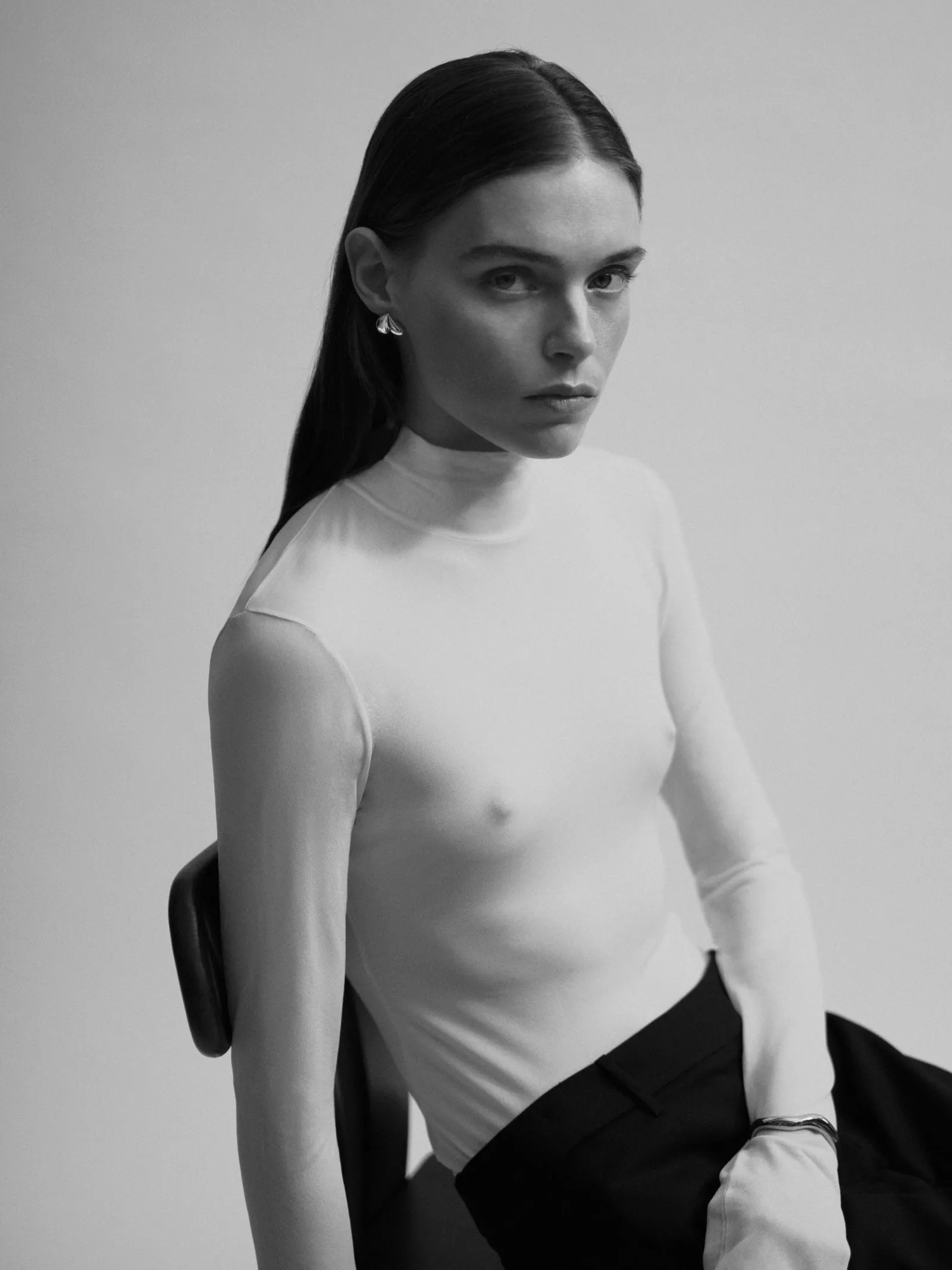Lilla Earrings sold by AGMES product image thumbnail 3