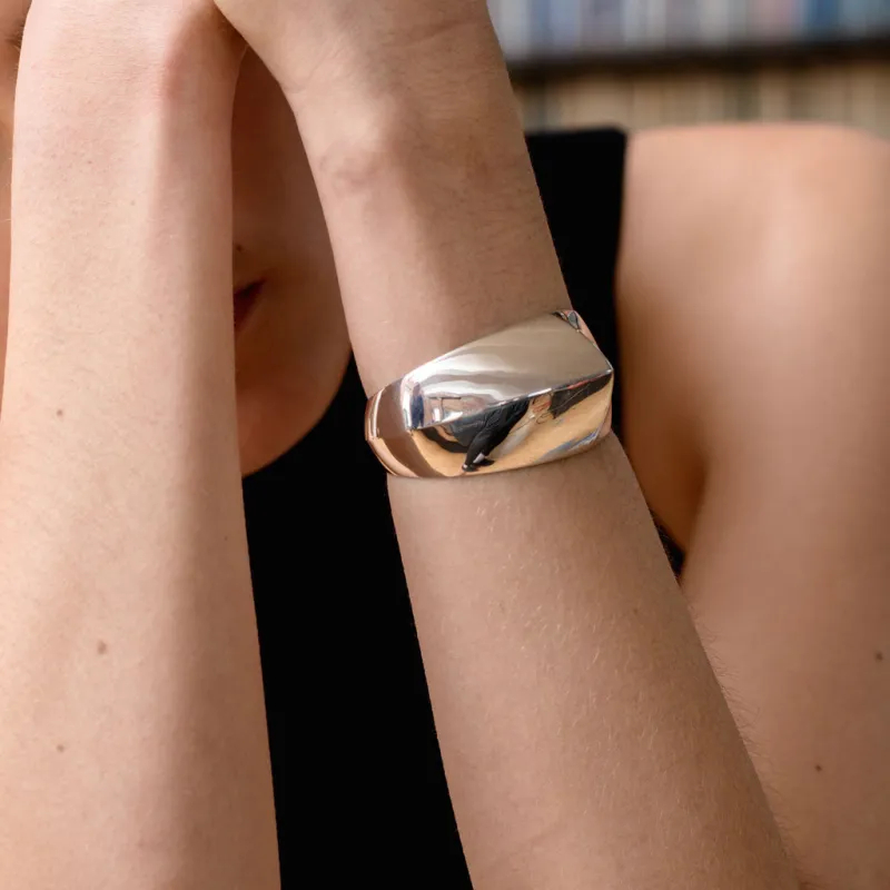 Curve Cuff [Archive] made by AGMES