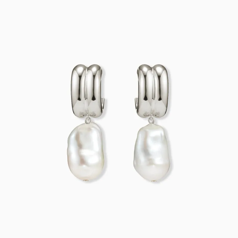 Baroque Juliette Earrings (Clip-On) made by AGMES