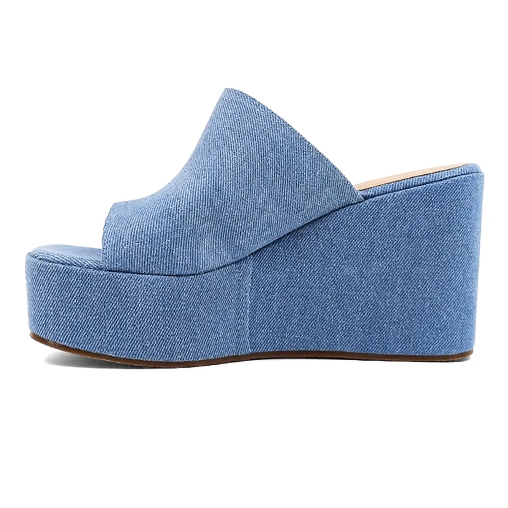 Ilaria Wedge Sandals sold by Shoebacca product image thumbnail 3