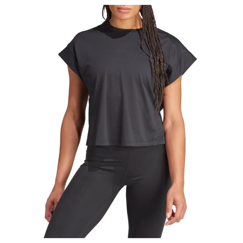 Studio Crew Neck Short Sleeve Athletic T-Shirt sold by Shoebacca