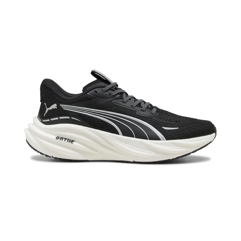 Magnify NITRO 3 Running Shoes made by Puma