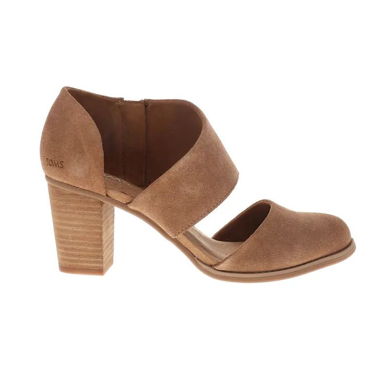 Milan Closed Toe Heels sold by Shoebacca