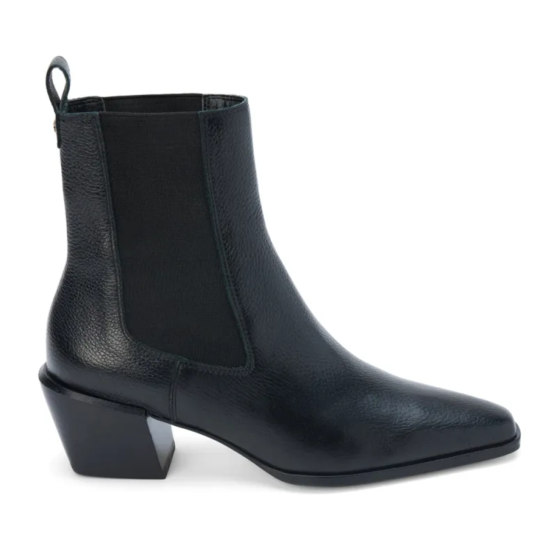 George Snip Toe Chelsea Boots made by Matisse