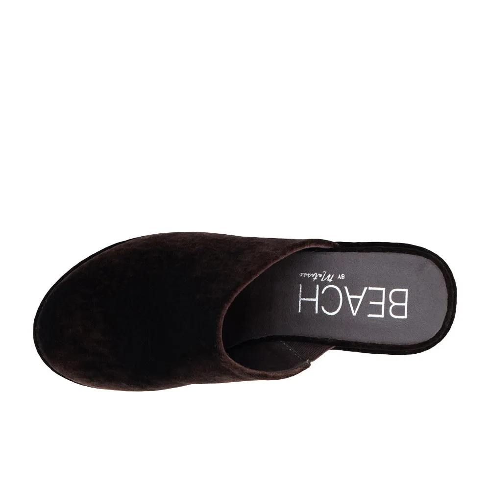 Jayde Platform Mule Clogs sold by Shoebacca product image thumbnail 4