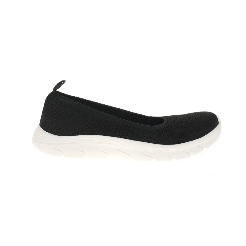 Verla Slip On Sneakers made by Easy Spirit