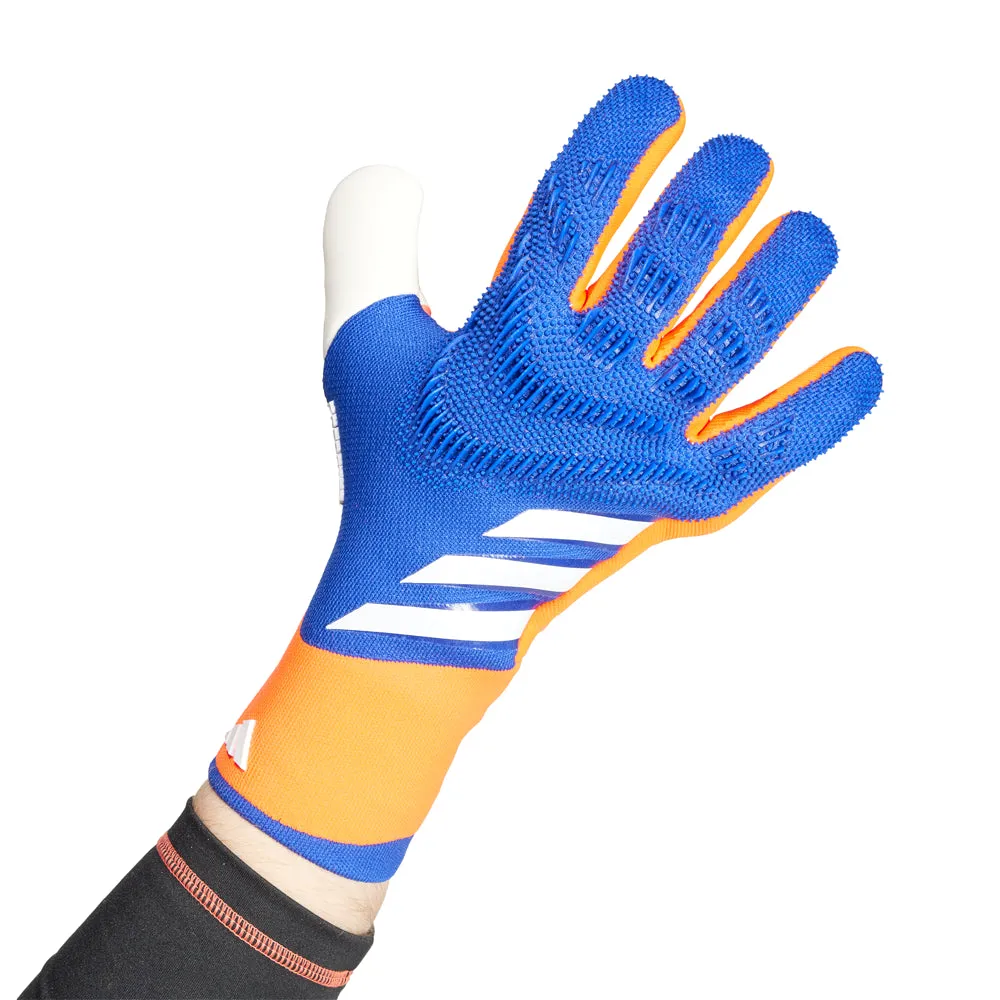 Predator Pro Goalkeeper Gloves sold by Shoebacca product image thumbnail 2