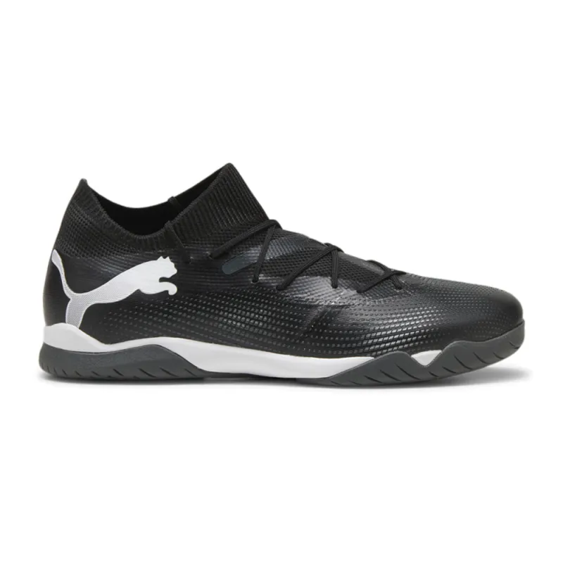 Future 7 Match Indoor Soccer Shoes made by Puma