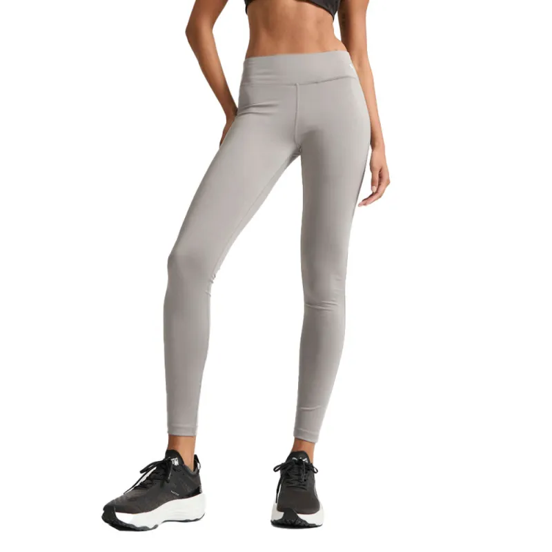 Performance Full Leggings sold by Shoebacca