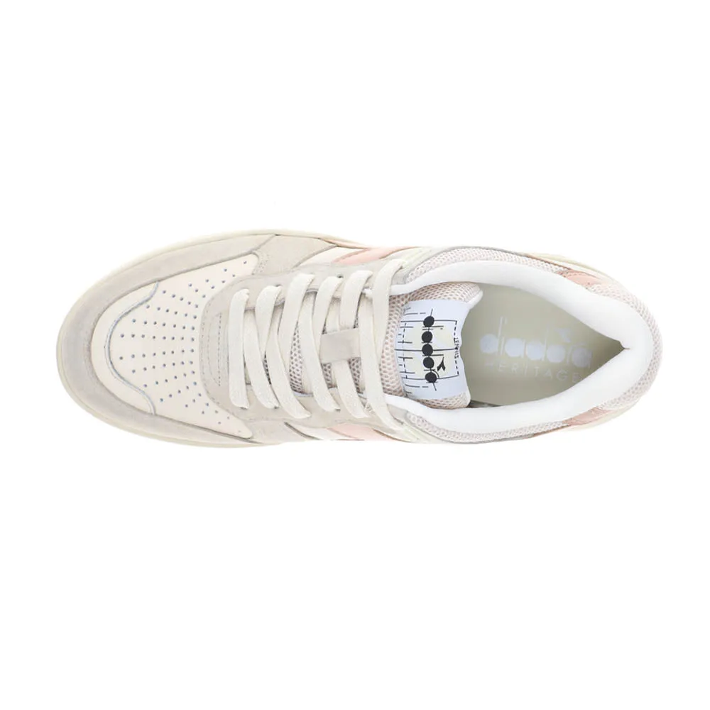 B.560 Pigskin Used Lace Up Sneakers sold by Shoebacca product image thumbnail 4