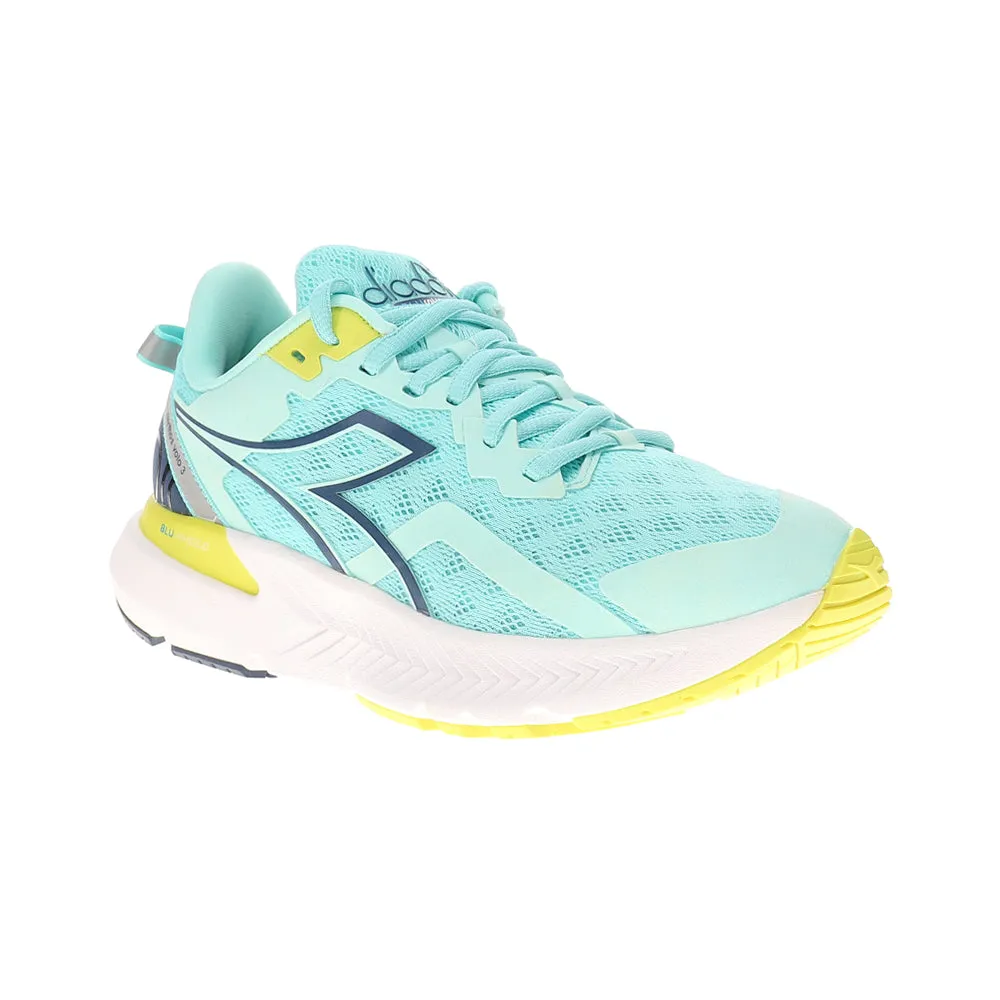 Mythos Blushield Volo 3 Running Shoes sold by Shoebacca product image thumbnail 2